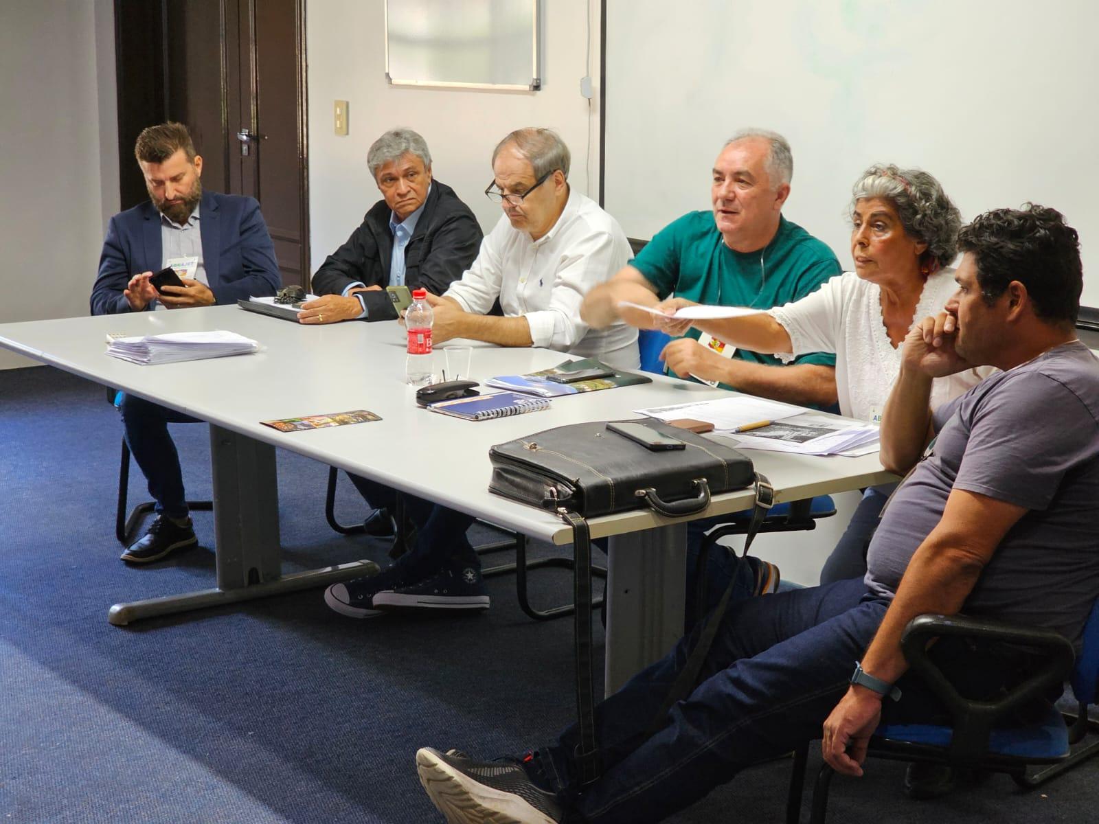 Reunião do Conselho Nacional marca o início das atividades do XXXIX Congresso Nacional da Abrajet 